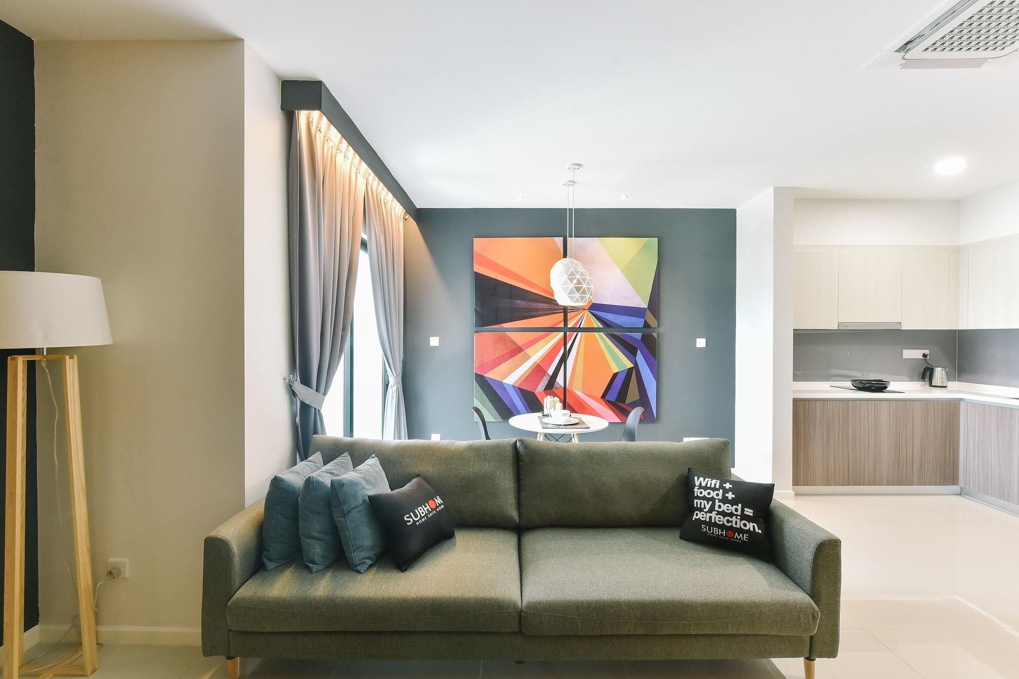 Suasana Private Suites By Subhome Джохор Бахру Екстериор снимка