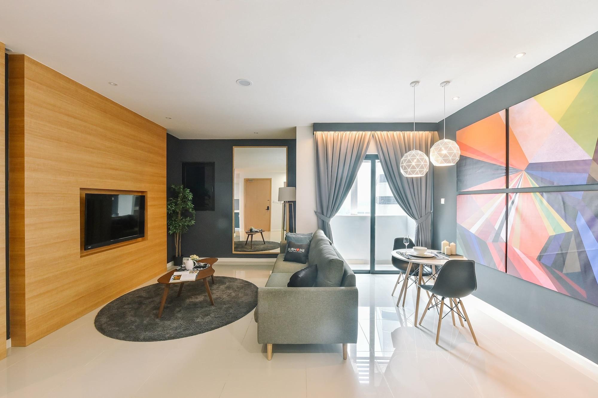 Suasana Private Suites By Subhome Джохор Бахру Екстериор снимка