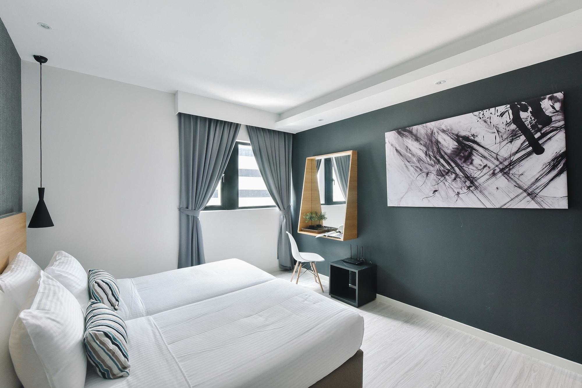 Suasana Private Suites By Subhome Джохор Бахру Екстериор снимка