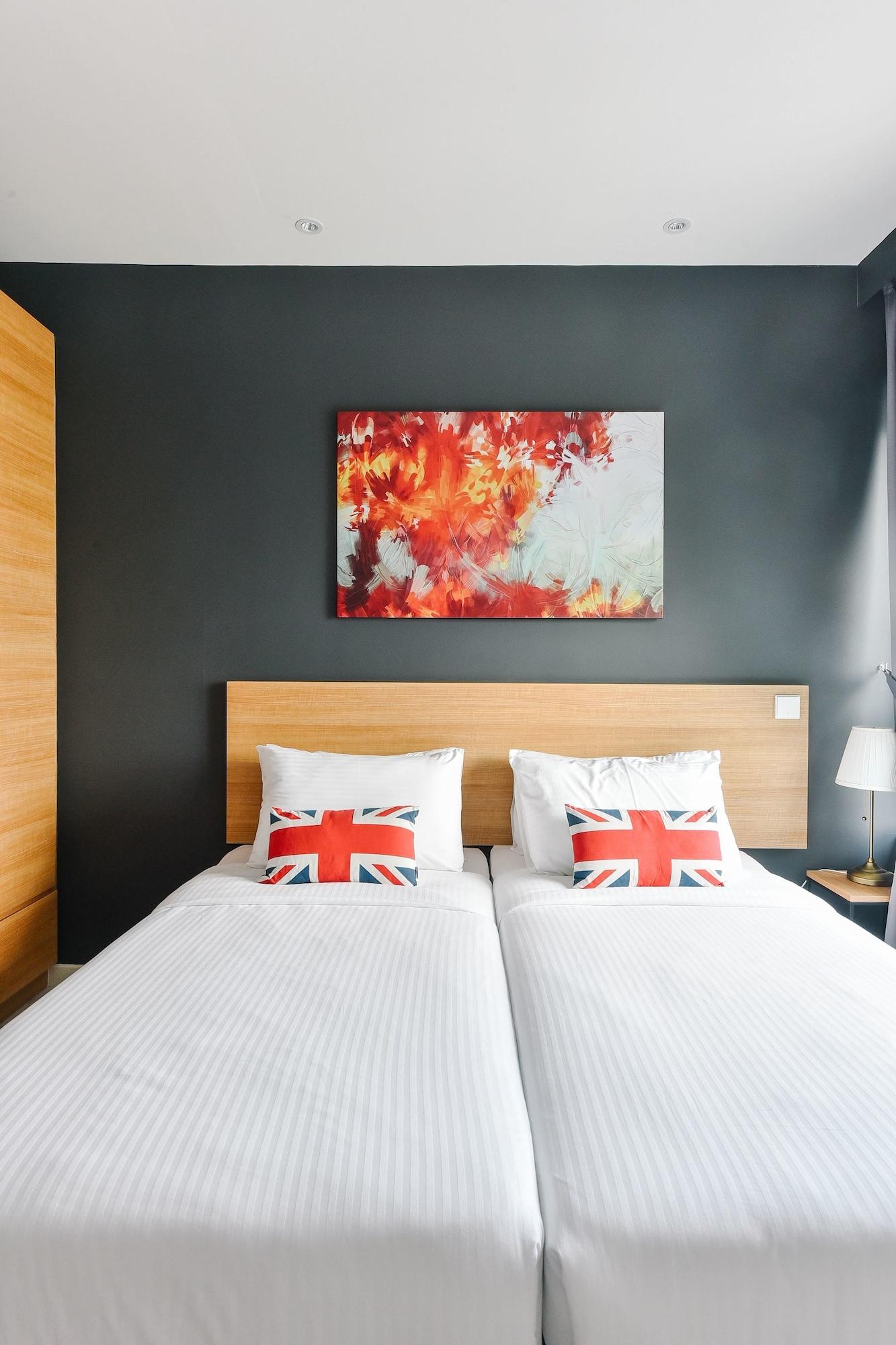 Suasana Private Suites By Subhome Джохор Бахру Екстериор снимка