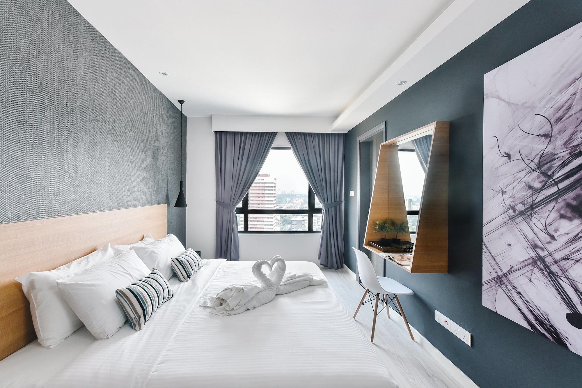 Suasana Private Suites By Subhome Джохор Бахру Екстериор снимка