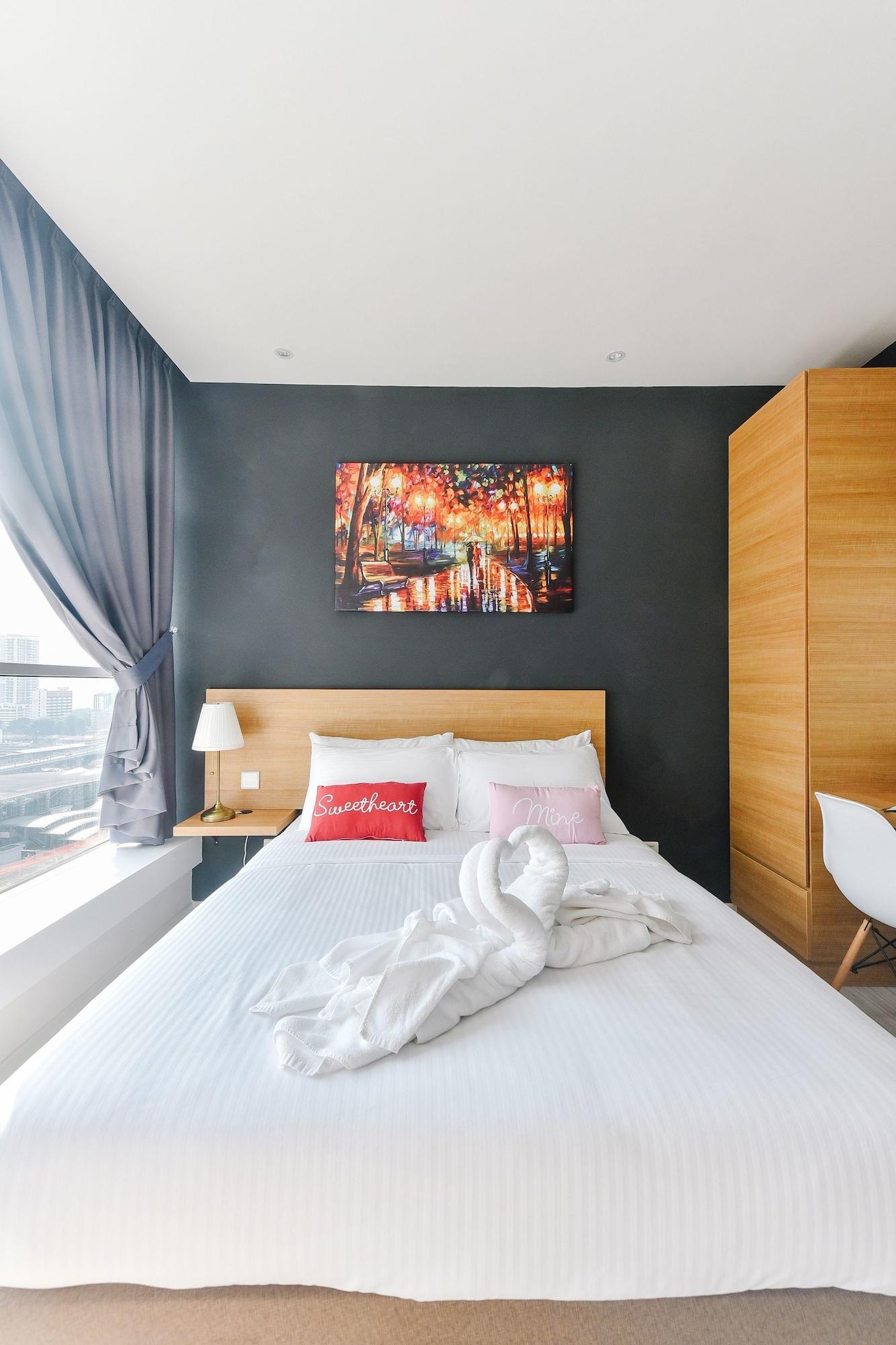 Suasana Private Suites By Subhome Джохор Бахру Екстериор снимка