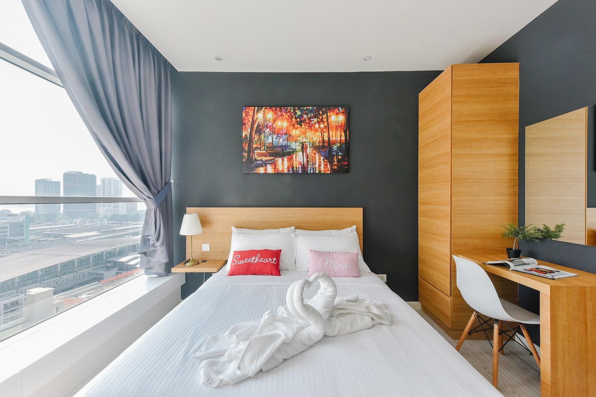 Suasana Private Suites By Subhome Джохор Бахру Екстериор снимка