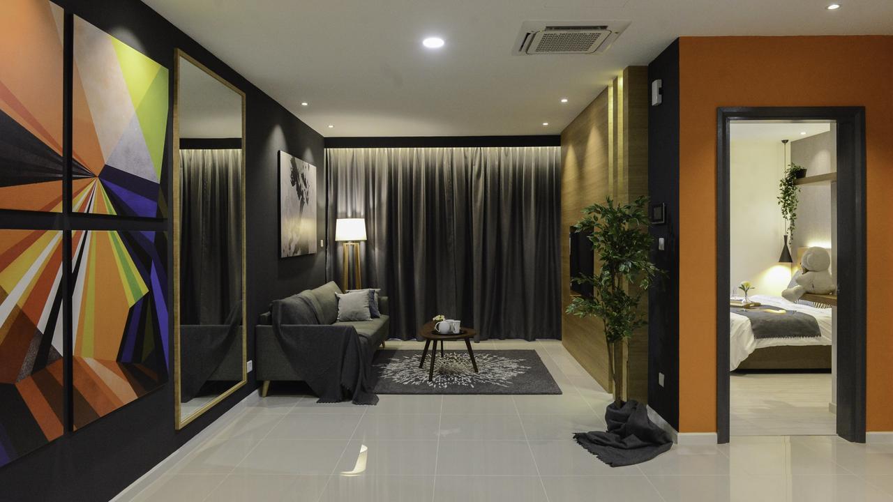 Suasana Private Suites By Subhome Джохор Бахру Екстериор снимка