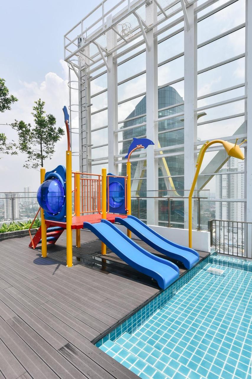 Suasana Private Suites By Subhome Джохор Бахру Екстериор снимка